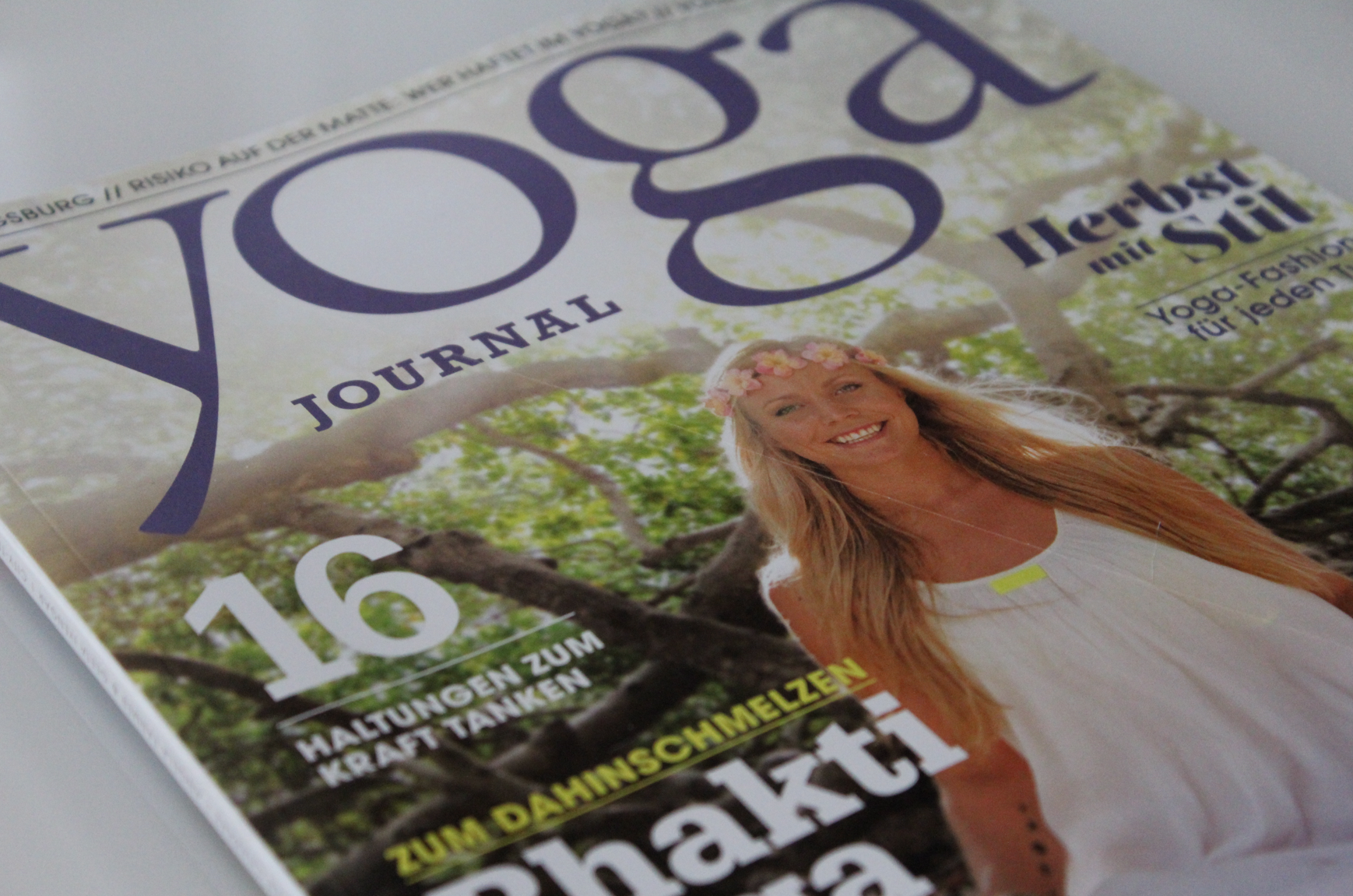 12 Neues Yoga Journal