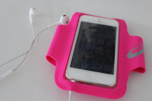 23 Laufen ASICS pink iPhone