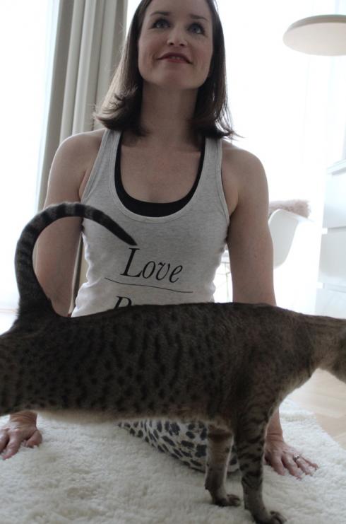 yoga-love-peace-cats-tank-top