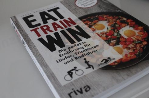 Eat. Train. Win. Ernährung für Triathleten